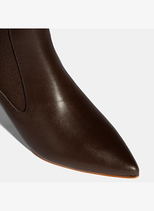 Kadın Kahve Lastikli Sivri Burunlu İnce Topuklu Deri Bot - Görsel 7