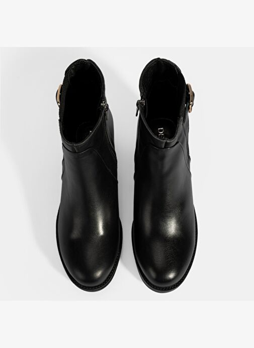 Kadın Siyah Metal Toka Detaylı Topuklu Deri Bot - Görsel 8