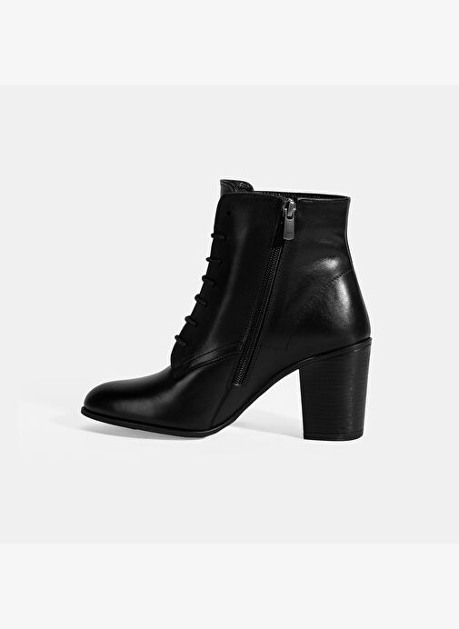 Kadın Siyah Bağcıklı Kalın Topuklu Deri Bot - Görsel 4