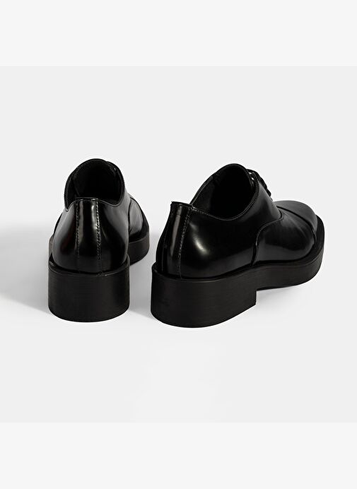 Kadın Siyah Bağcıklı Klasik Deri Ayakkabı - Görsel 9