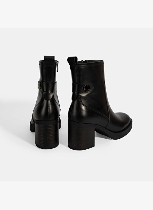 Kadın Siyah Kalın Topuklu Deri Bot - Görsel 9
