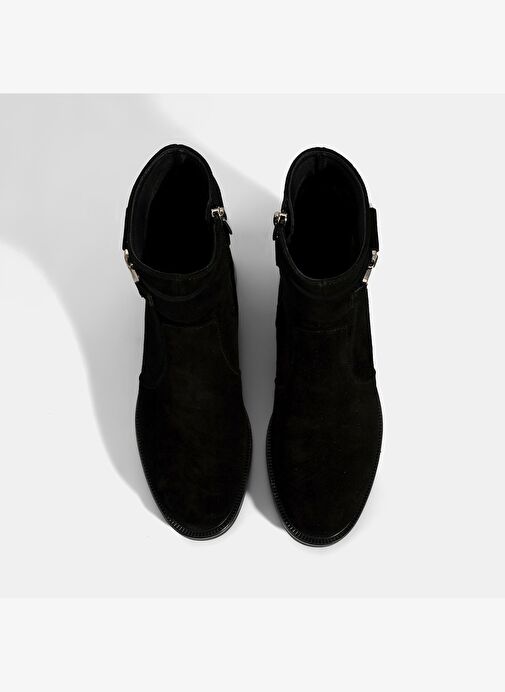 Kadın Siyah Metal Aksesuarlı Süet Bot - Görsel 6