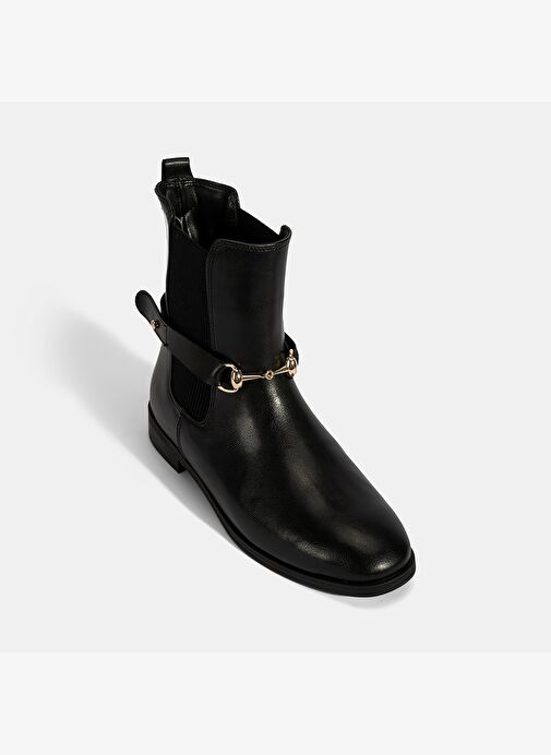 Kadın Siyah Metal Toka Aksesuarlı Bot - Görsel 7