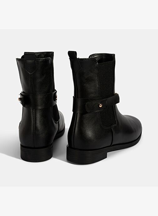 Kadın Siyah Metal Toka Aksesuarlı Bot - Görsel 9