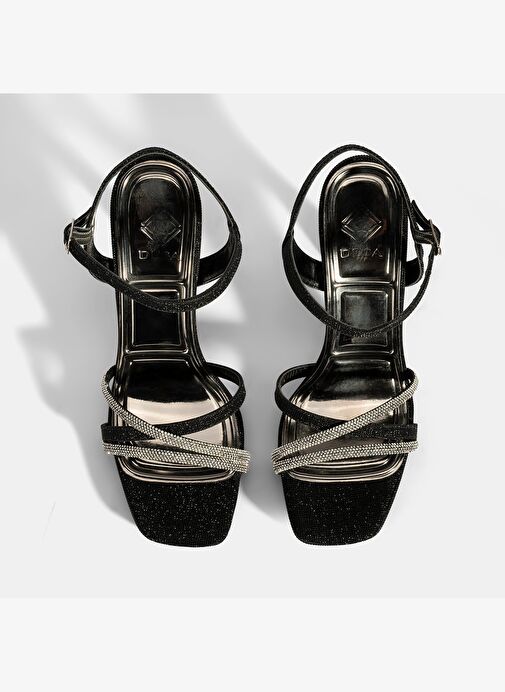 Kadın Siyah Ayarlanabilir Tokalı Taşlı Topuklu Abiye Sandalet - Görsel 8