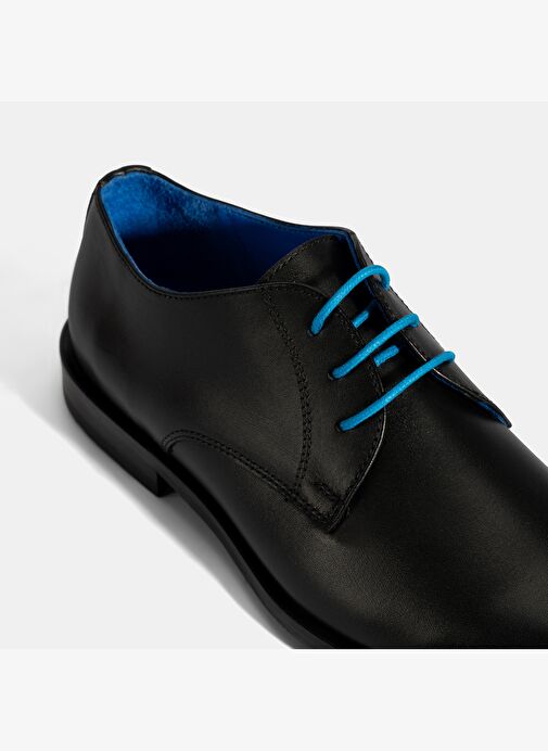 Kadın Siyah Mavi Bağcık Detaylı Deri Klasik Ayakkabı - Görsel 8