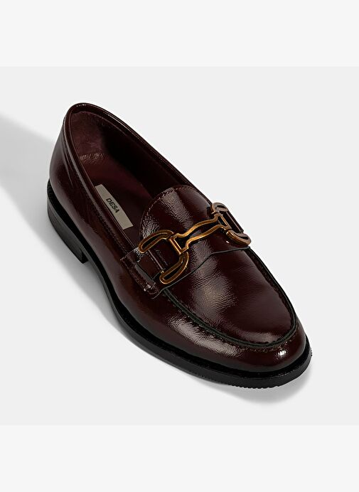 Kadın Bordo Metal Toka Aksesuarlı Rugan Loafer - Görsel 6