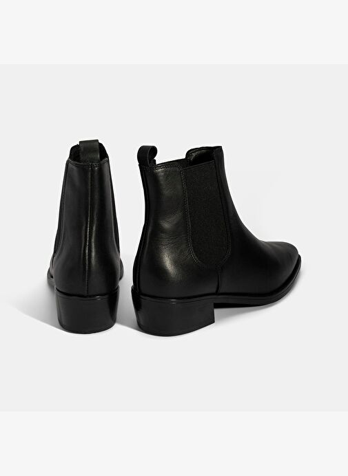 Kadın Siyah Lastik Detaylı Topuklu Deri Bot - Görsel 9