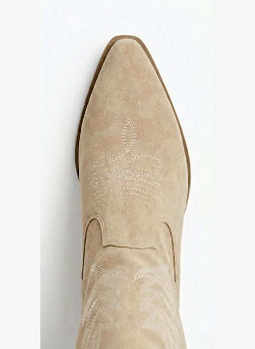 Kadın Süet Bej Western Detaylı Nakışlı Uzun Çizme - Görsel 4
