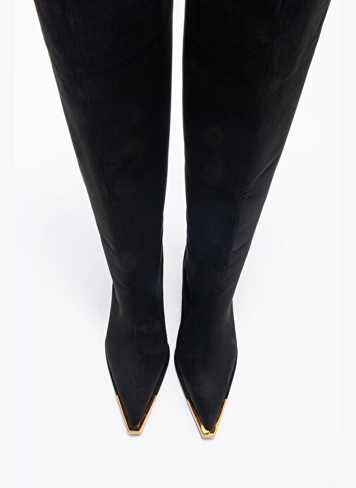 LEXA Siyah Süet Altın Detaylı Sivri Burunlu Kadın Topuklu Çizme - Görsel 3