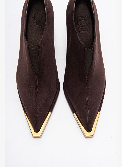 NIVA Kahverengi Süet Altın Detaylı Lastikli Kadın Bilekte Topuklu Ayakkabı - Görsel 3