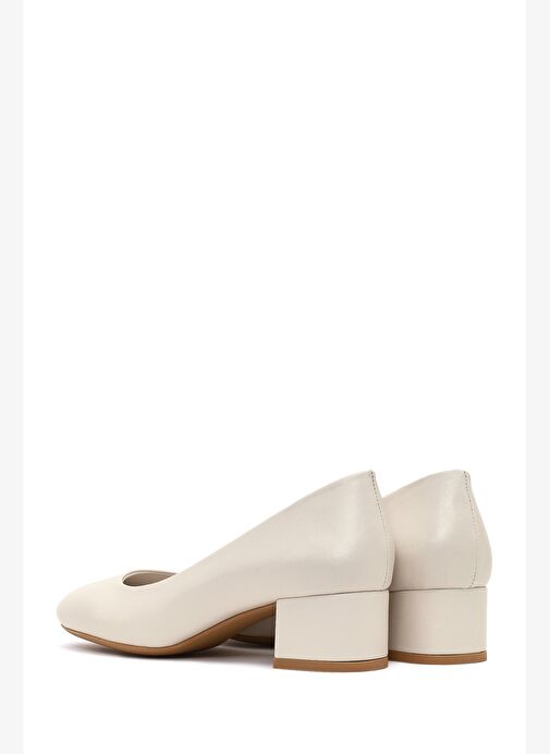 Derimod Flex Kadın Bej Kısa Kalın Topuklu Deri Ayakkabı 25AFD380018 - Görsel 6