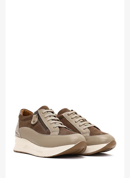 Kadın Vizon Bağcıklı Kalın Tabanlı Deri Sneaker 25AFD412814 - Görsel 4