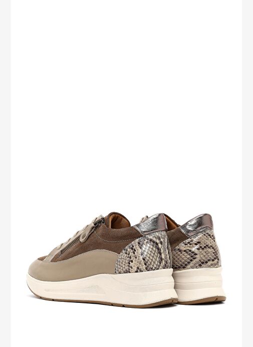 Kadın Vizon Bağcıklı Kalın Tabanlı Deri Sneaker 25AFD412814 - Görsel 6