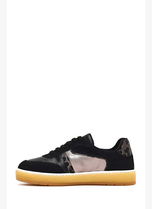Kadın Siyah Bağcıklı Kalın Tabanlı Desenli Deri Sneaker 25AFE145314 - Görsel 3