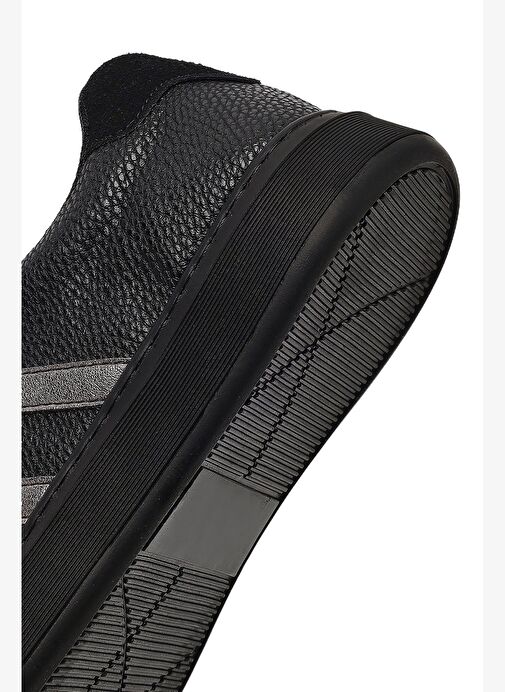 Kadın Siyah Bağcıklı Kalın Tabanlı Sneaker 25AFE145414 - Görsel 9