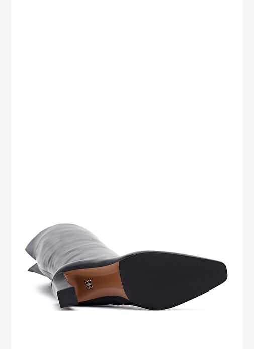 Kadın Siyah Fermuarlı Yüksek Kalın Topuklu Deri Çizme 25WFD101718 - Görsel 7