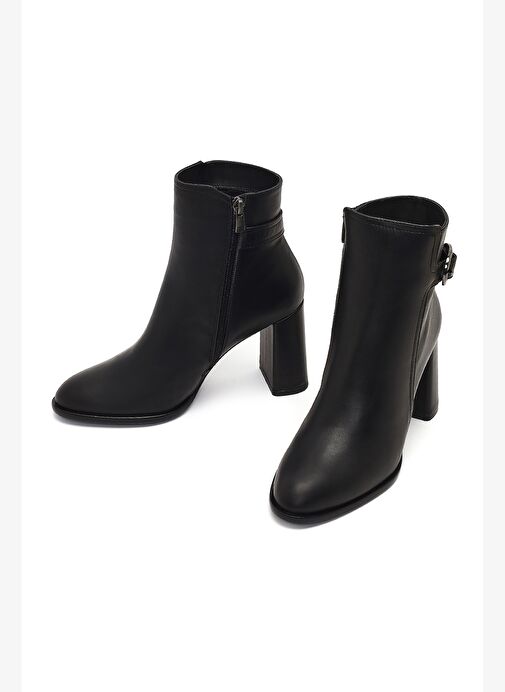 Kadın Siyah Tokalı Fermuarlı Kalın Topuklu Deri Bot 25WFD132718 - Görsel 4