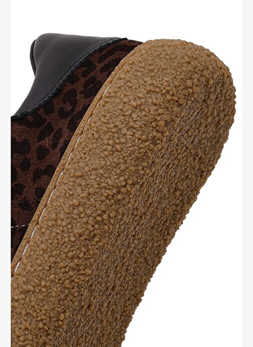 Derimod Derimod Kahverengi Kadın Leopar Süet Deri Sneaker 25WFD142314 Boyner'de! Kahverengi - 9. görsel