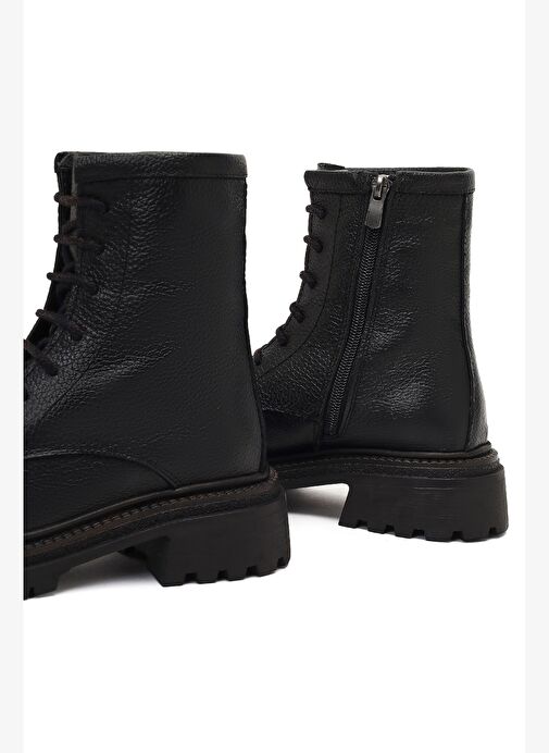 Kadın Siyah Fermuarlı Deri Postal Bot 25WFD1510FT - Görsel 9