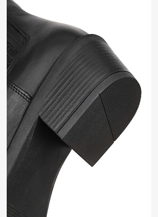 Kadın Siyah Kısa Kalın Topuklu Deri Kovboy Bot 25WFD182718 - Görsel 9