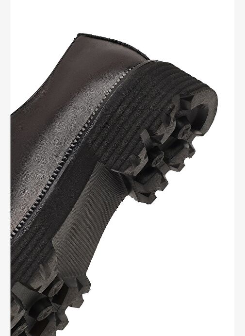 Kadın Siyah Bağcıklı Kalın Tabanlı Maskülen Ayakkabı 25WFD185118 - Görsel 9