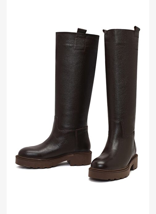 Kadın Kahverengi Kalın Tabanlı Deri Çizme 25WFD1893FT - Görsel 4