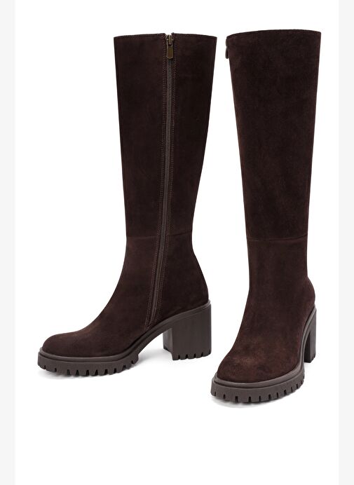 Kadın Kahverengi Fermuarlı Kalın Topuklu Süet Deri Çizme 25WFD201410 - Görsel 4