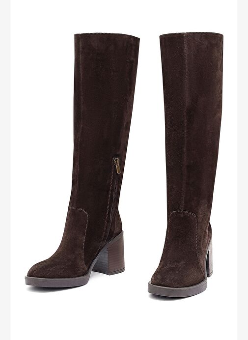 Kadın Kahverengi Fermuarlı Kalın Topuklu Süet Deri Çizme 25WFD203110 - Görsel 4