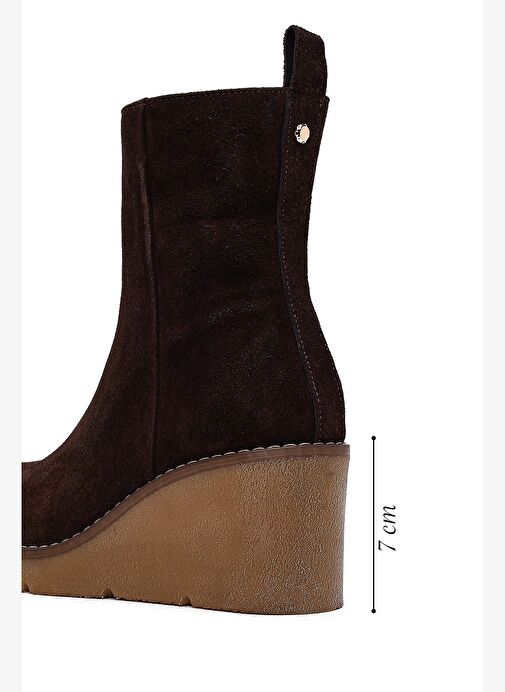 Derimod Derimod Kadın Kahverengi Faermuarlı Dolgu Topuklu Süet Deri Bot 25WFD203510 Boyner'de! Kahverengi - 5. görsel