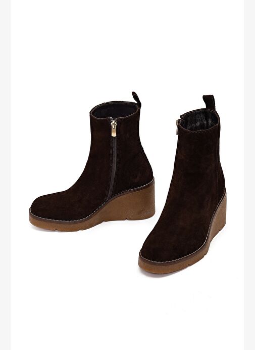 Derimod Derimod Kadın Kahverengi Faermuarlı Dolgu Topuklu Süet Deri Bot 25WFD203510 Boyner'de! Kahverengi - 6. görsel