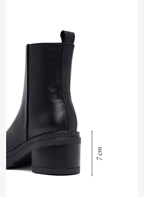 Kadın Siyah Fermuarlı Kalın Topuklu Deri Bot 25WFD2037FT - Görsel 3