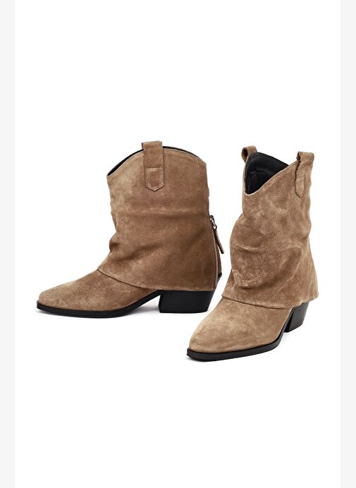 Derimod Derimod Kadın Bej Kısa Kalın Topuklu Süet Deri Kovboy Bot 25WFD270610 Boyner'de! Bej - 5. görsel