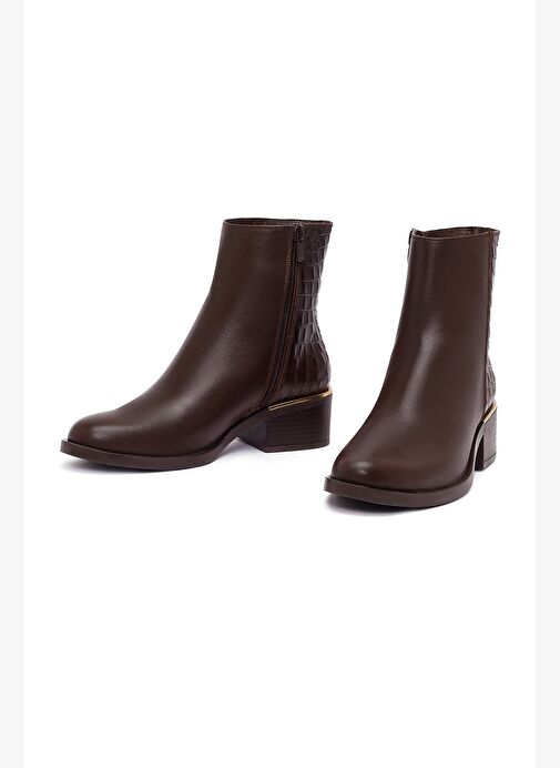 Kadın Kahverengi Fermuarlı Kısa Kalın Topuklu Deri Bot 25WFD360714 - Görsel 4