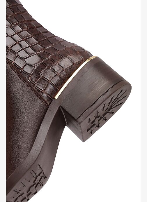 Kadın Kahverengi Fermuarlı Kısa Kalın Topuklu Deri Bot 25WFD360714 - Görsel 9