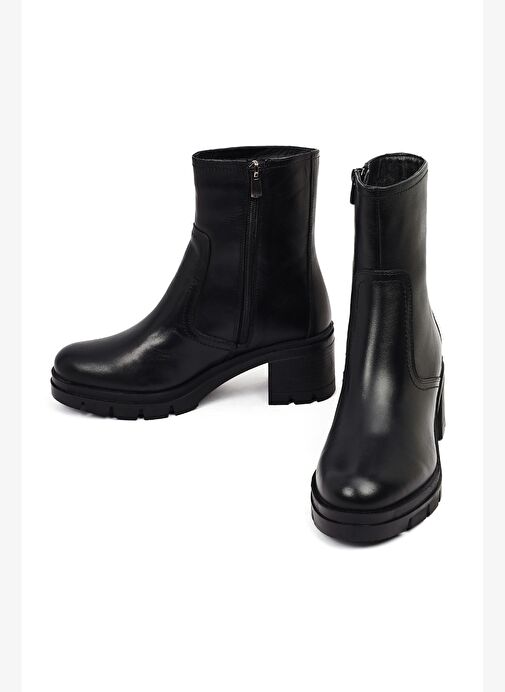 Kadın Siyah Fermuarlı Kalın Topuklu Deri Bot 25WFD414418 - Görsel 4