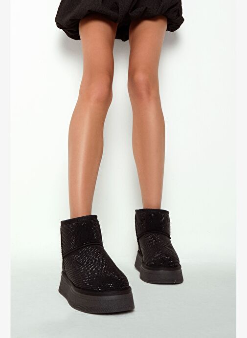 Kadın Siyah Kalın Tabanlı Taşlı Deri Teddy Bot 25WFD4922TS - Görsel 2