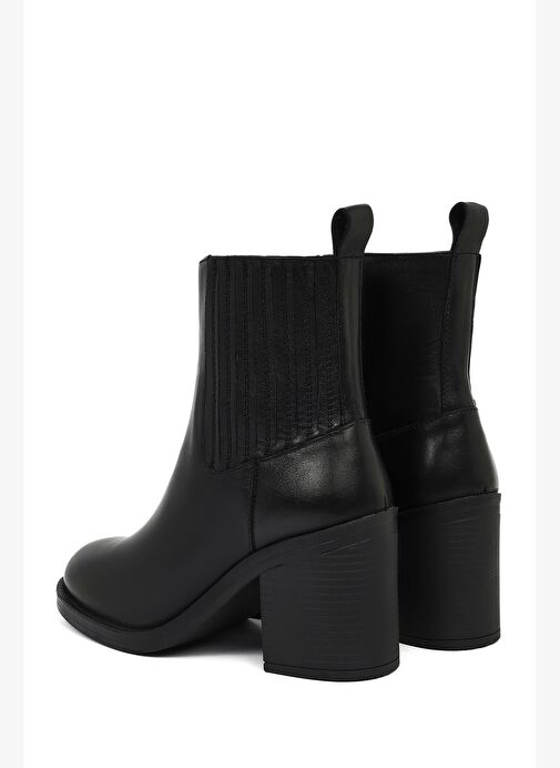Derimod Derimod Kadın Siyah Fermuarlı Kalın Topuklu Deri Bot 25WFD511818 Boyner'de! Siyah - 8. görsel