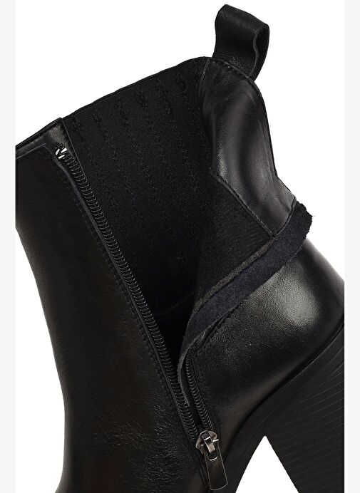 Derimod Derimod Kadın Siyah Fermuarlı Kalın Topuklu Deri Bot 25WFD511818 Boyner'de! Siyah - 9. görsel