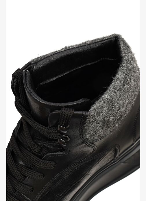 Derimod Derimod Erkek Siyah Bağcıklı Kalın Tabanlı Deri Spor Bot 25WFD611214 Boyner'de! Siyah - 8. görsel
