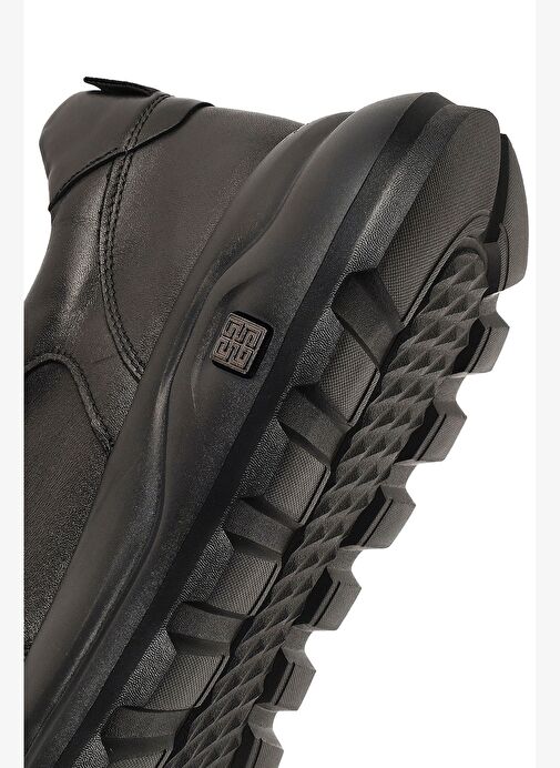 Erkek Siyah Bağcıklı Kalın Tabanlı Deri Sneaker 25WFD641418 - Görsel 9
