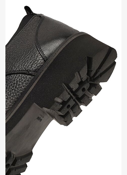 Erkek Siyah Bağcıklı Kalın Tabanlı Deri Casual Ayakkabı 25WFD750614 - Görsel 9