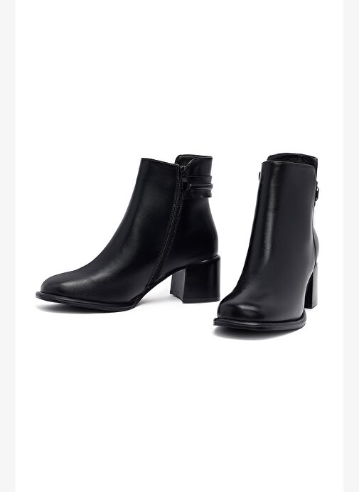 Kadın Siyah Fermuarlı Kalın Topuklu Bot 25WFE402018 - Görsel 4