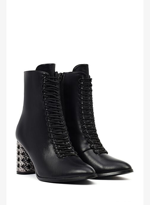 Kadın Siyah Bağcıklı Fermuarlı Kalın Topuklu Bot 25WFE481218 - Görsel 6
