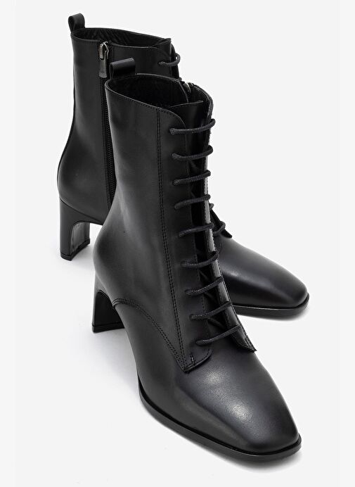 SUDY Siyah Cilt Hakiki Deri Bağcıklı Kadın Blok Topuklu Bot - Görsel 2