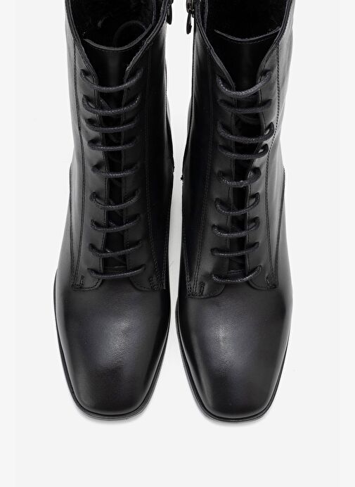 SUDY Siyah Cilt Hakiki Deri Bağcıklı Kadın Blok Topuklu Bot - Görsel 3