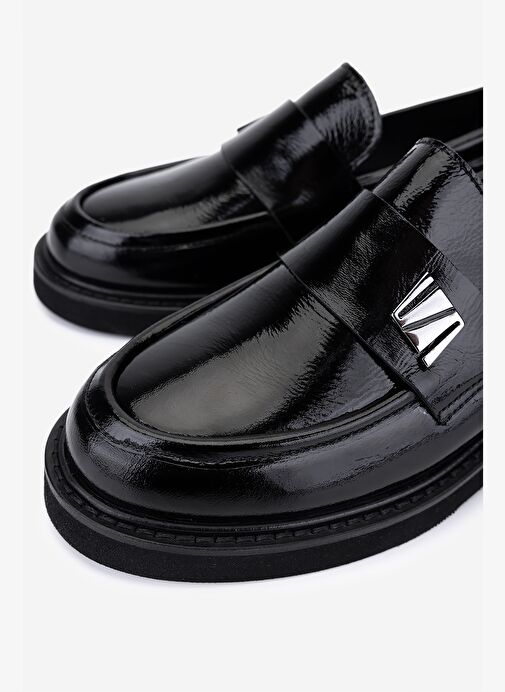 Valmenti Kadın Hakiki Deri Siyah Kırışık Rugan Loafer Ayakkabı - Görsel 4