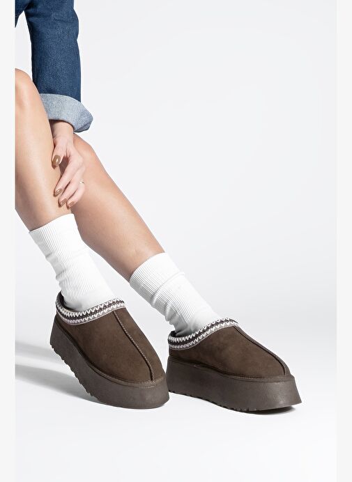 Kadın İçi Kürklü Kalın Taban Önü Kapalı Günlük Kışlık Terlik Furenta Kahve Süet - Görsel 5