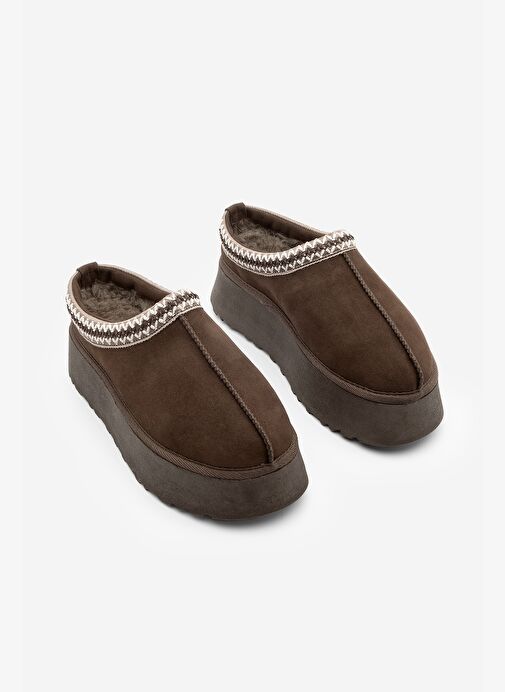 Kadın İçi Kürklü Kalın Taban Önü Kapalı Günlük Kışlık Terlik Furenta Kahve Süet - Görsel 4
