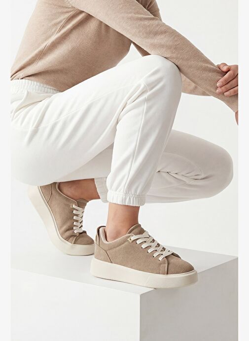 Marjin Marjin Belirsiz Kadın Sneaker Kalın Taban Altın Toka Detaylı Bağcıklı Spor Ayakkabı Rofke Bej Süet | Boyner Belirsiz - 3. görsel